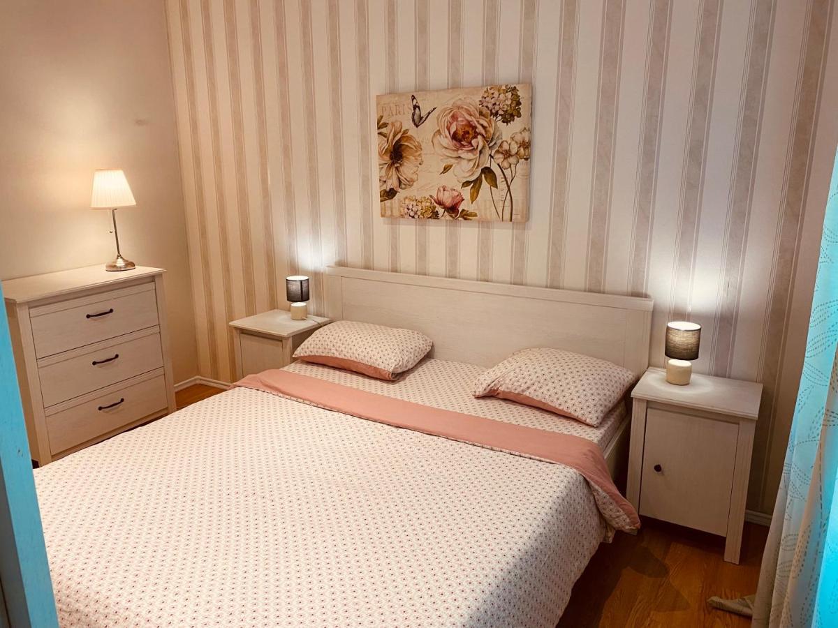 Igi White Flat With Free Private Parking Cluj-Napoca Exterior foto
