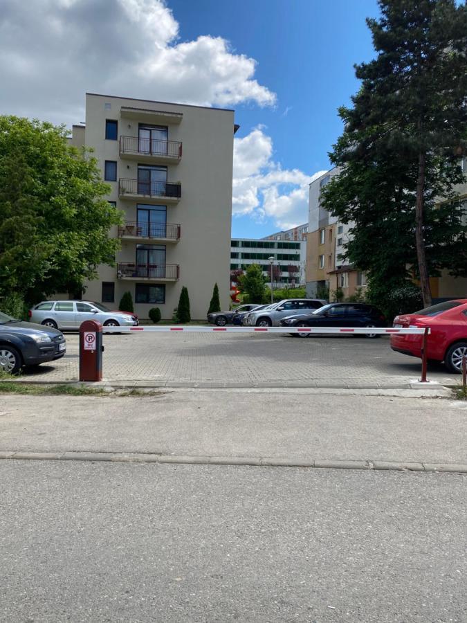 Igi White Flat With Free Private Parking Cluj-Napoca Exterior foto